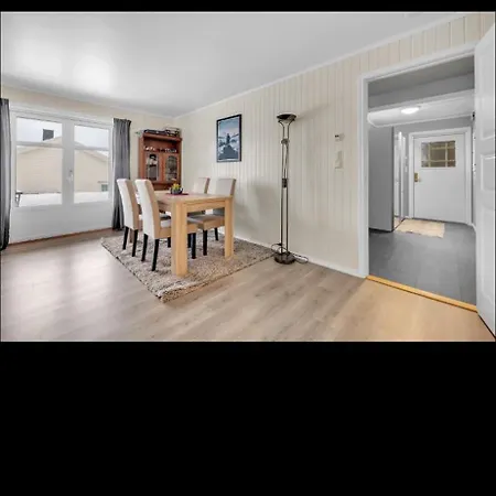 Apartment Sokkelleilighet Naert Fjellheisen